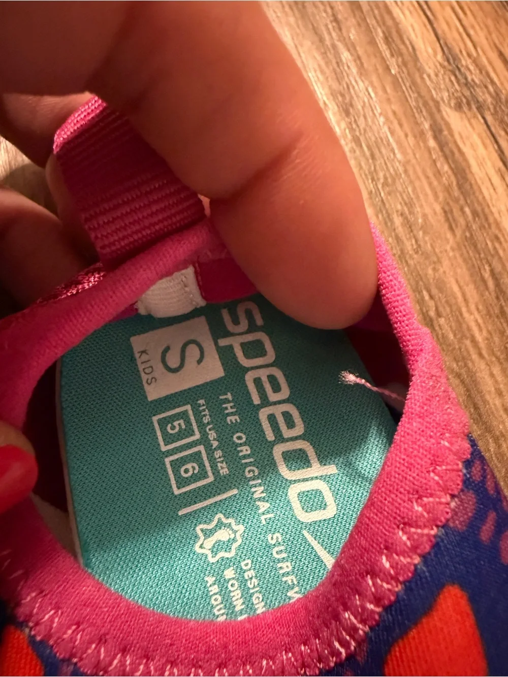Speedo Girls Pink and Purple Heart Water Shoes size small 5/6